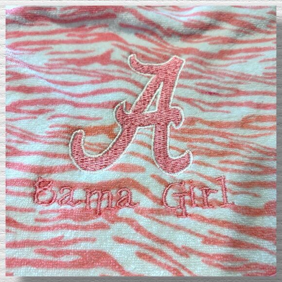 Alabama Crimson Tide “Bama Girl” Embroidered Pink Zebra Strip Bib - Picture 2 of 5